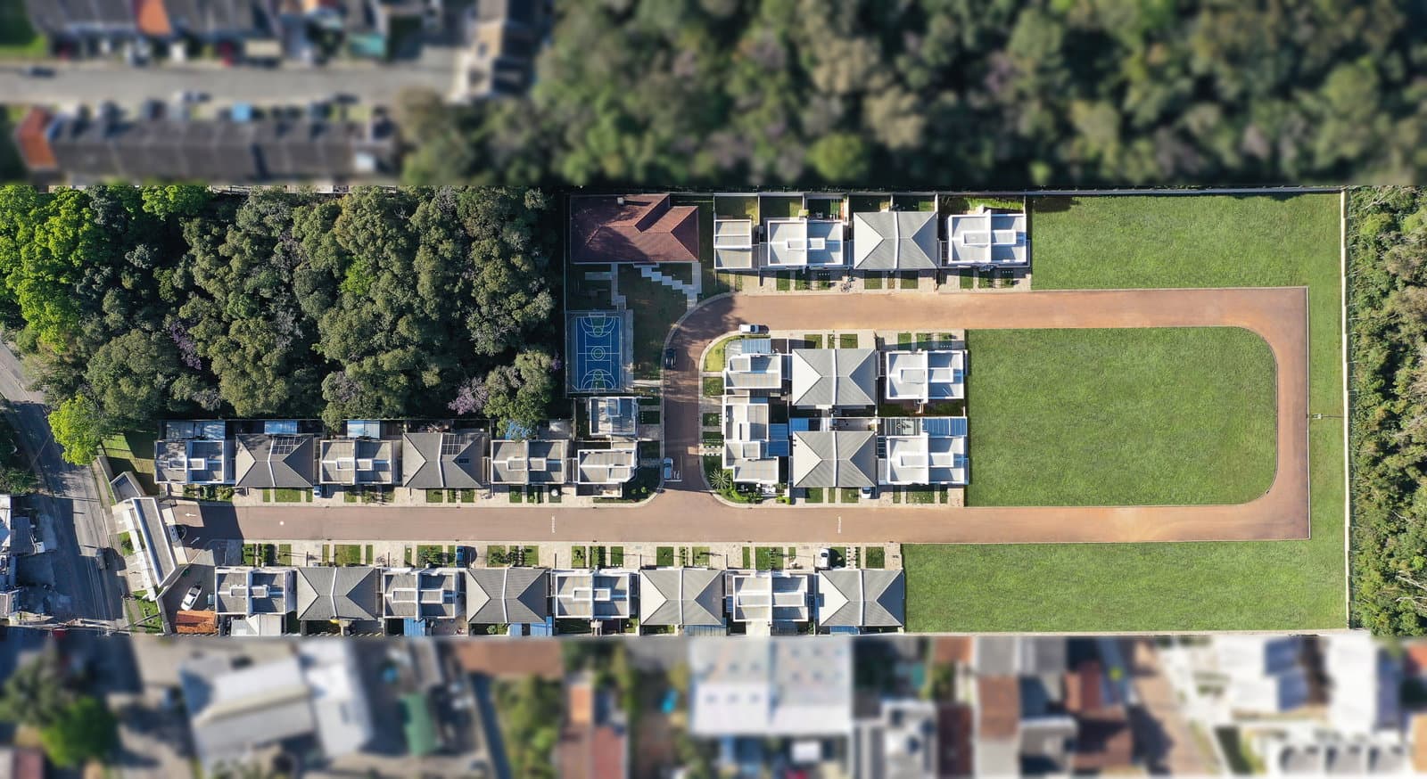 Parque das Imbuias - Casa com 3 dormitórios sendo 1 suíte - 130m² priv - Campo Comprido Curitiba    